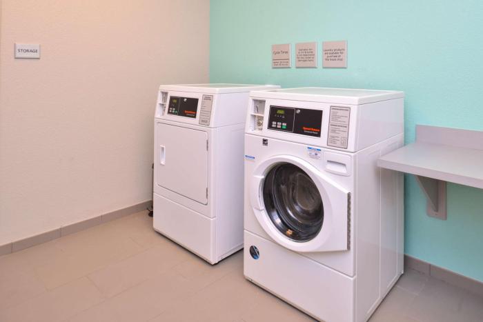 hampton inn and suites ames