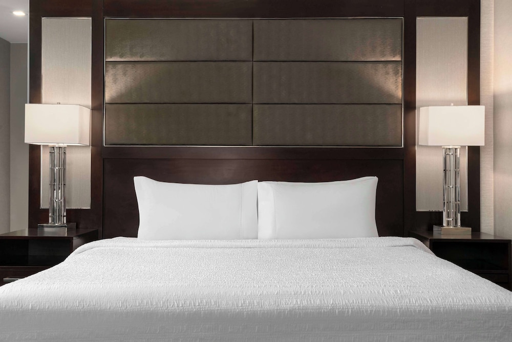 hampton inn and suites worcester
