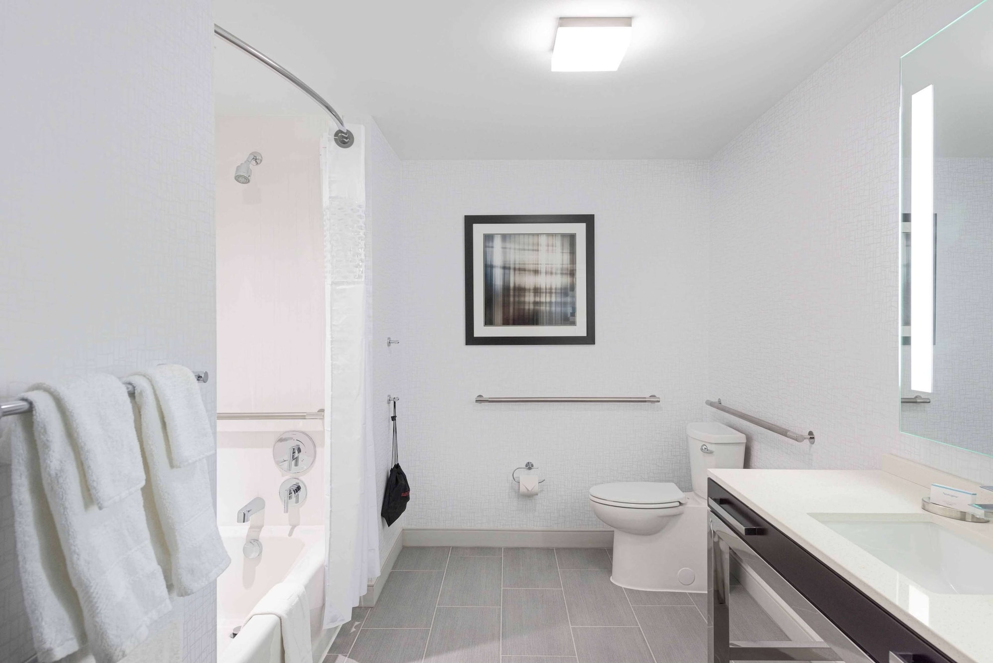 hampton inn and suites worcester