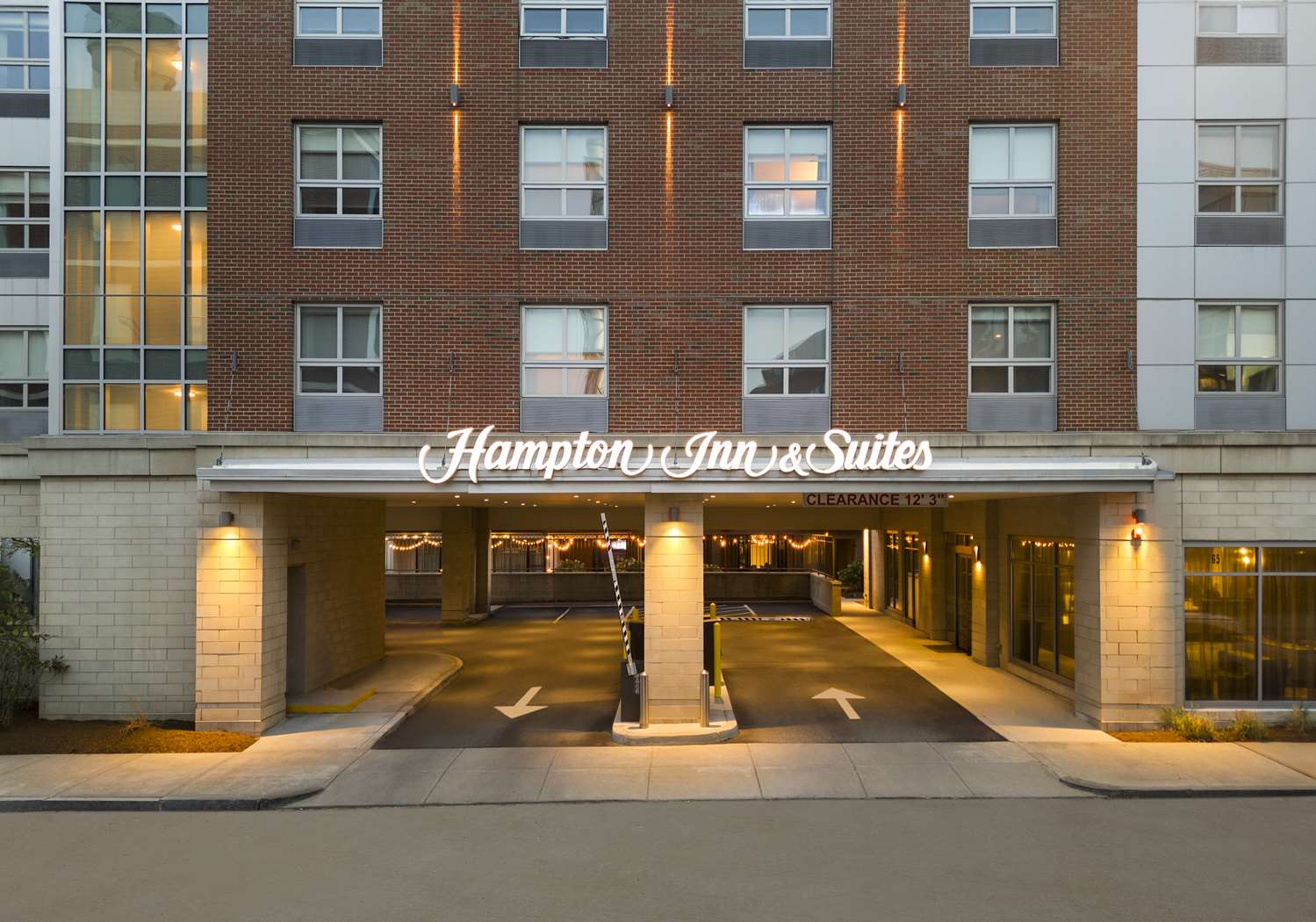 hampton inn and suites worcester