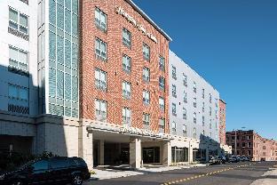 hampton inn and suites worcester