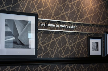 Hampton Inn & Suites Worcester,Massachusetts>>Worcester,3 star