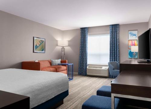 hampton inn and suites worcester