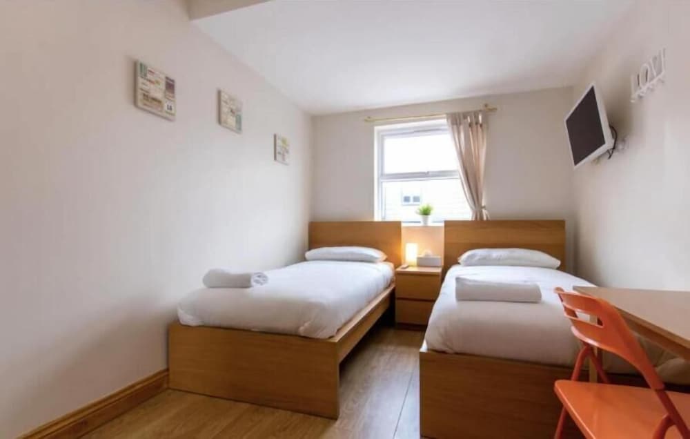 harrow road rooms
