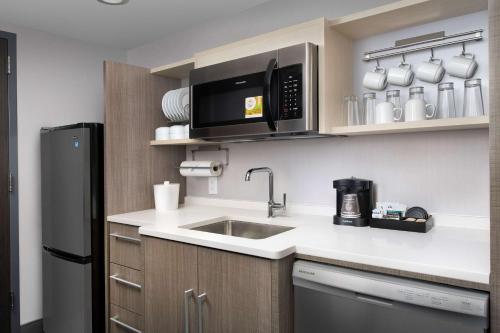 home2 suites by hilton hattiesburg