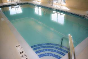 holiday inn express and suites oswego by ihg