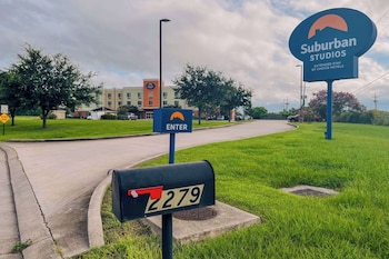 suburban studios donaldsonville gonzales
