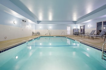 Holiday Inn Express And Suites Lincoln I 80,Nebraska>>Lincoln,3 star