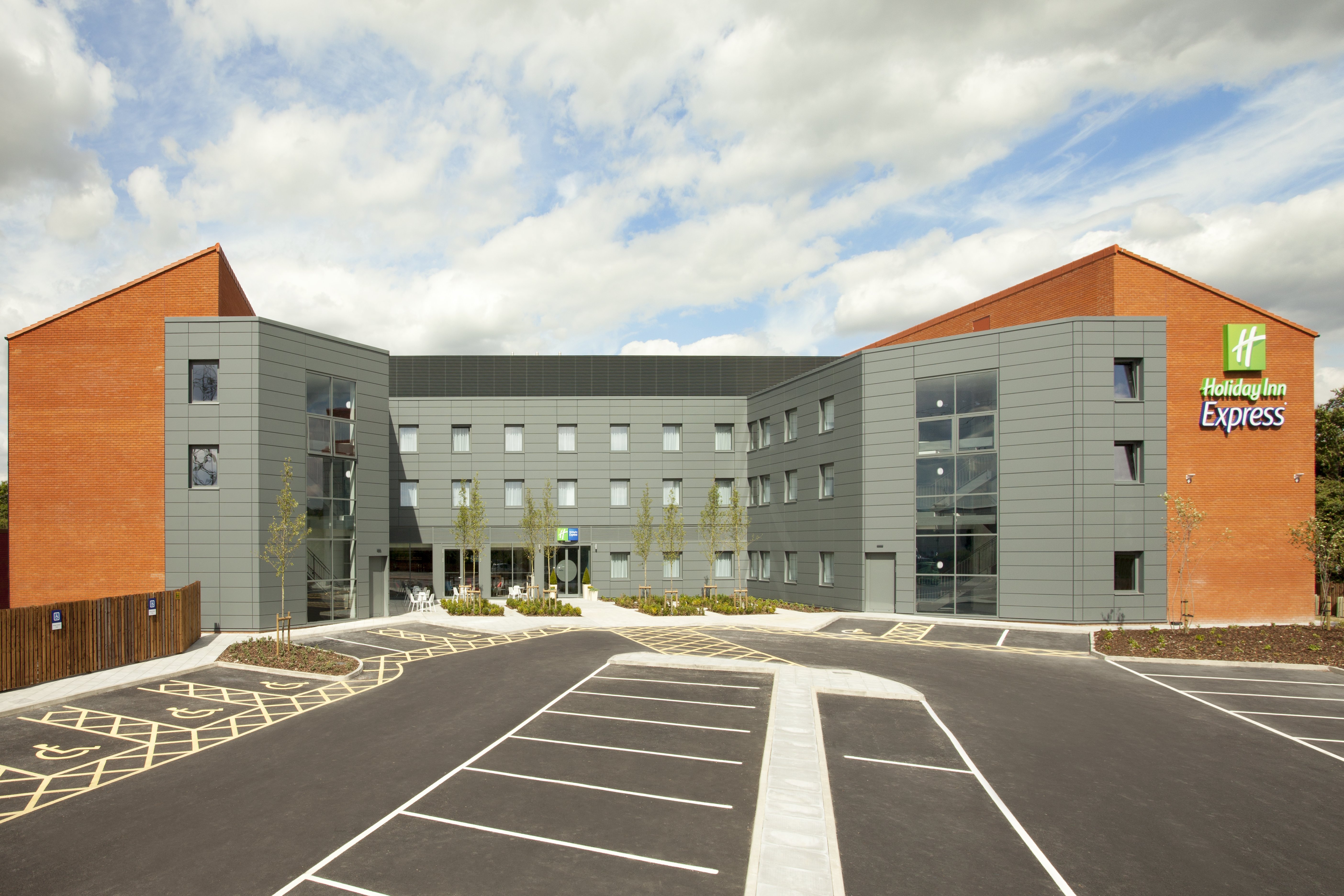 holiday inn express st albans m25 jct 22 by ihg