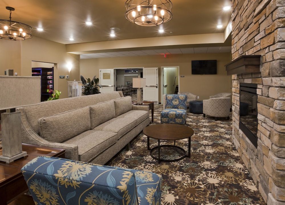 grandstay hotel and suites