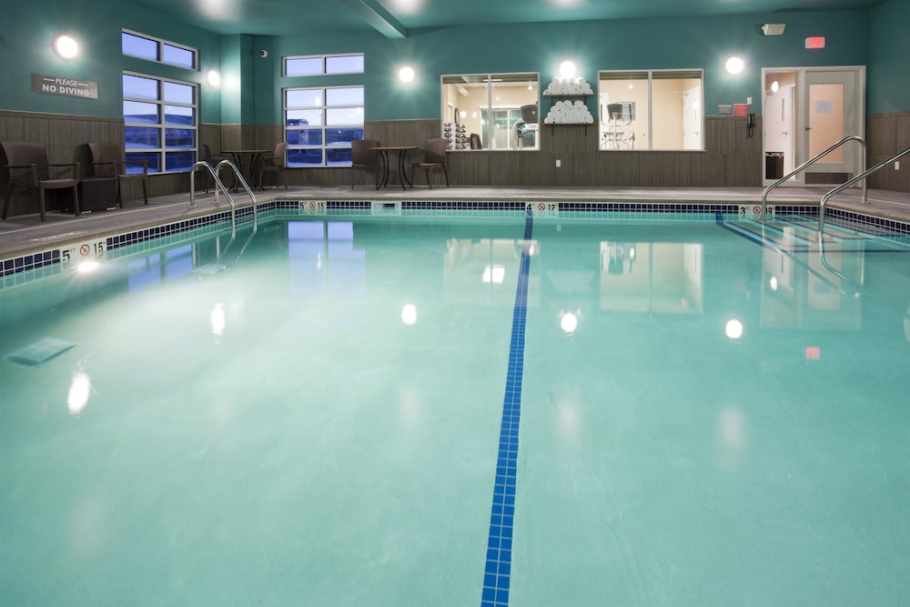 Grandstay Hotel And Suites,Near Valley City Park,3 star