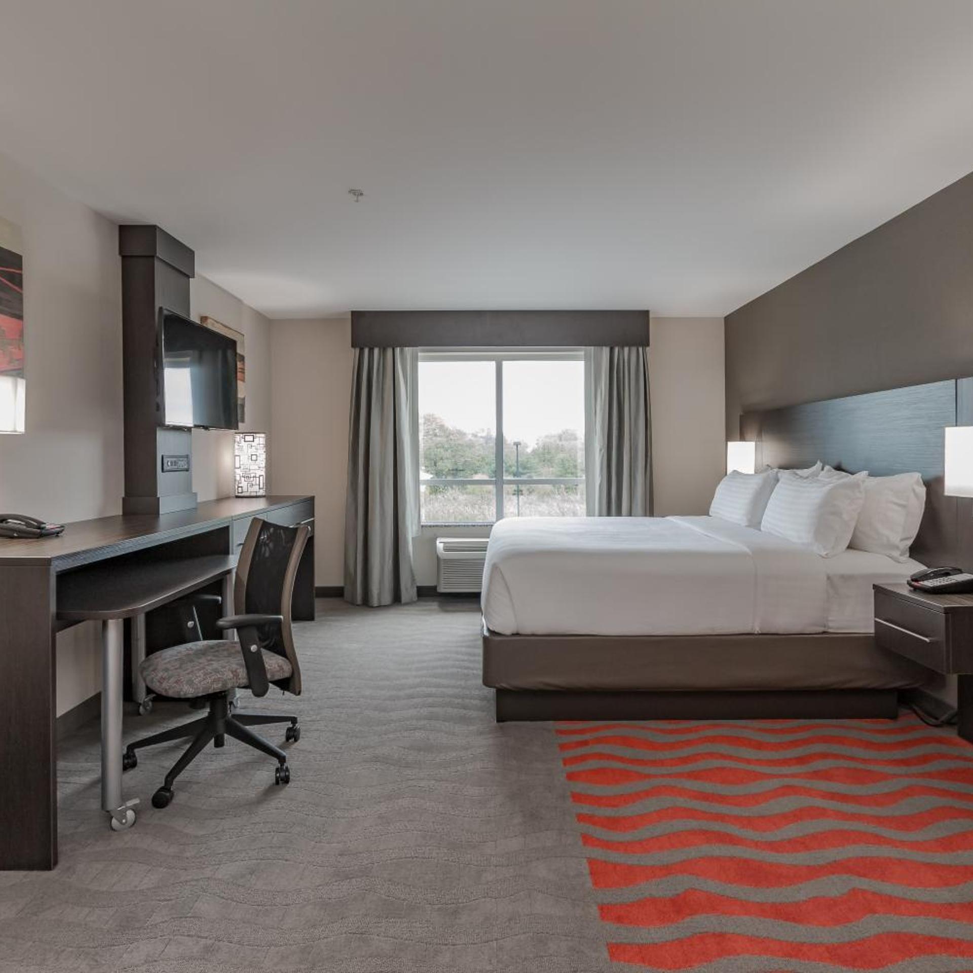 holiday inn mishawaka by ihg
