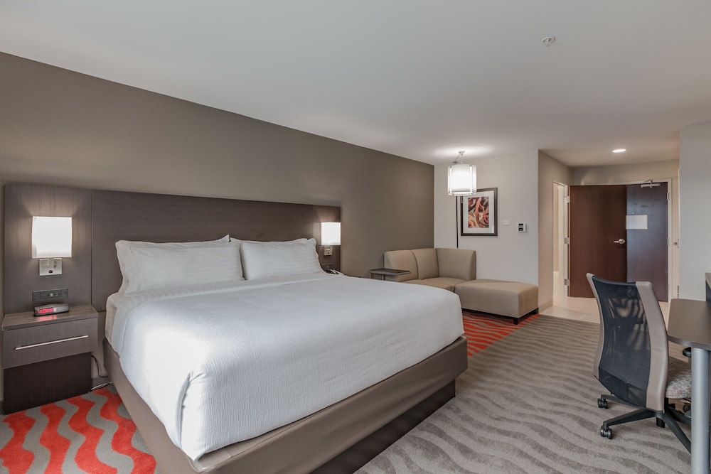 holiday inn mishawaka by ihg