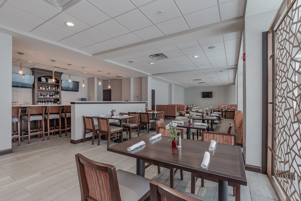 holiday inn mishawaka by ihg