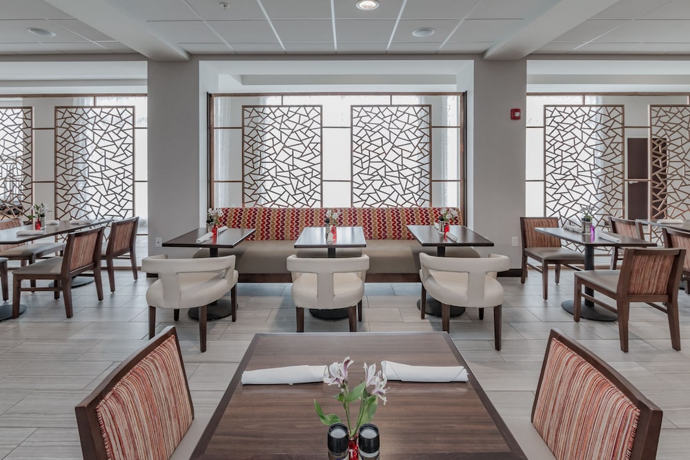 holiday inn mishawaka by ihg