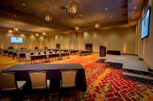 holiday inn mishawaka by ihg