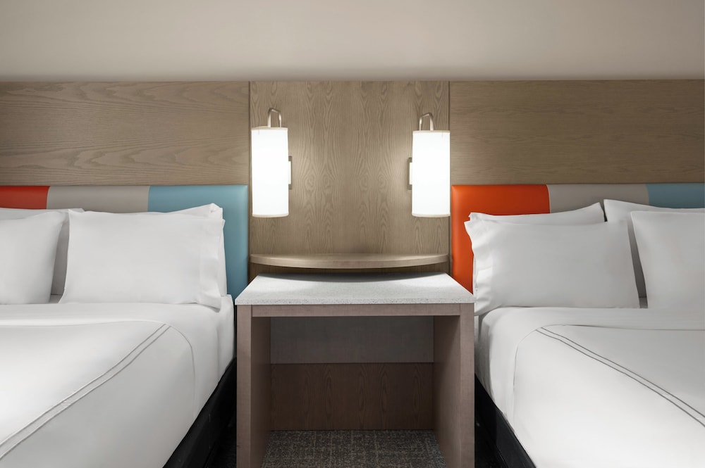 even hotel brooklyn by ihg