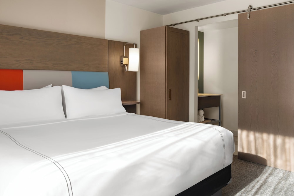 even hotel brooklyn by ihg