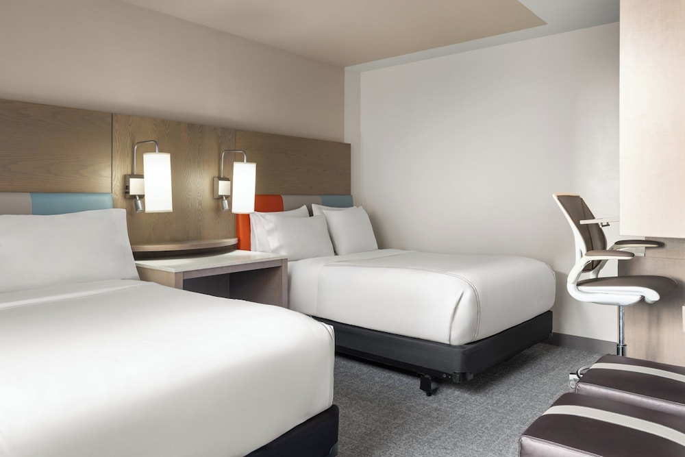 even hotel brooklyn by ihg
