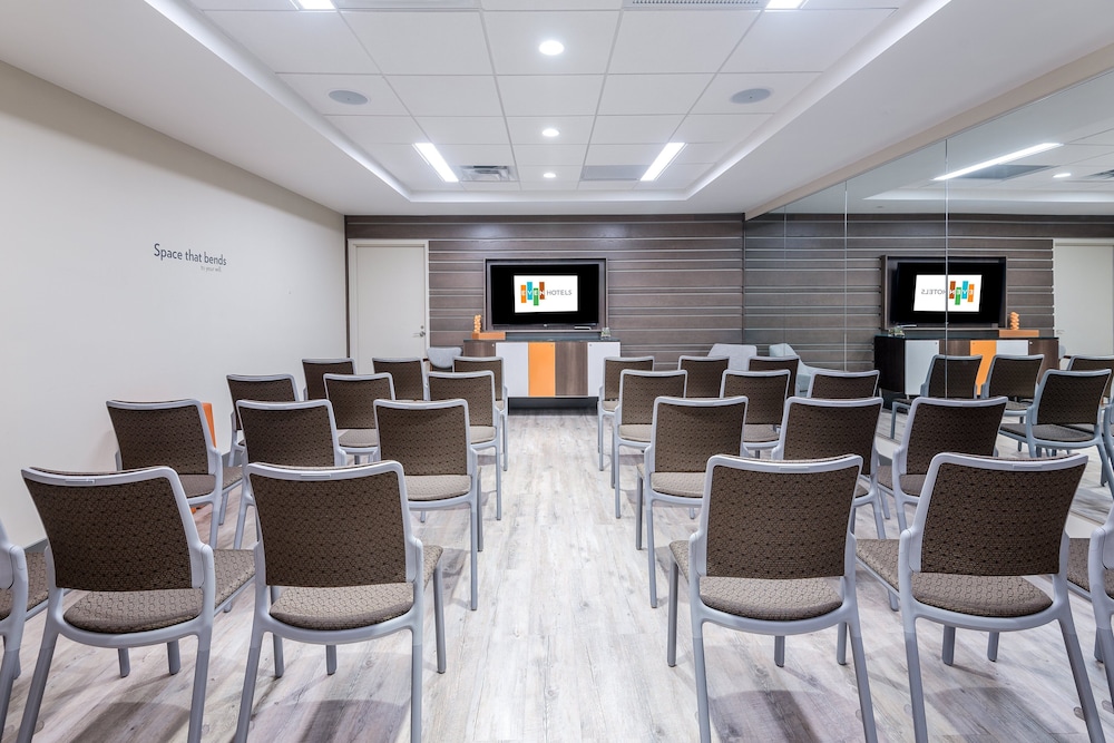 even hotel brooklyn by ihg