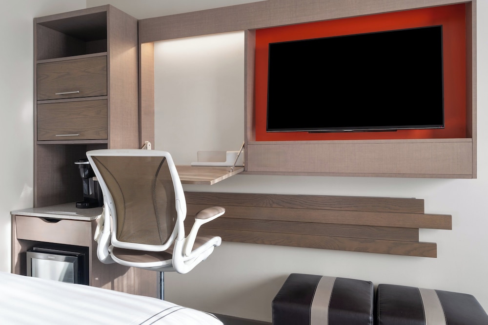 even hotel brooklyn by ihg