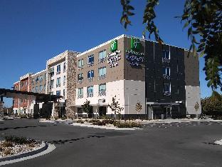 Holiday Inn Express & Suites Boise Airport By Ihg,Idaho>>Boise,3 star