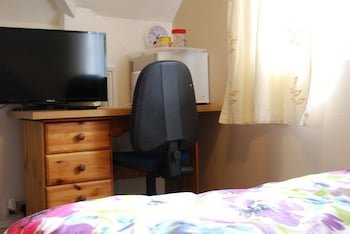 clift guest house