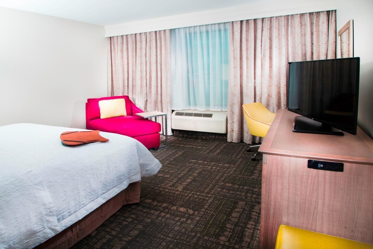 hampton inn and suites la porte