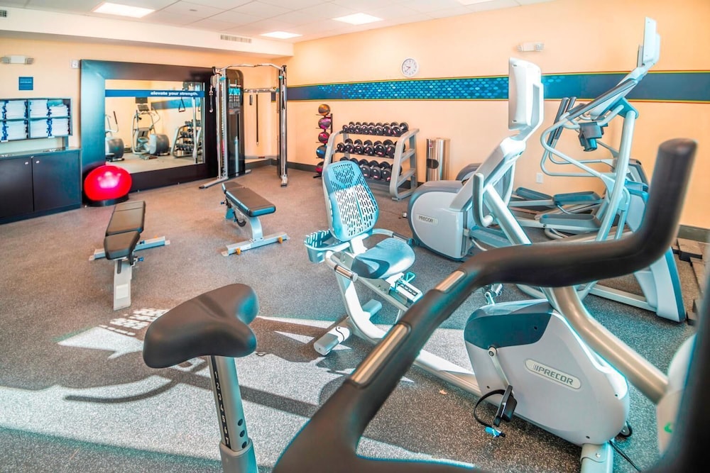 hampton inn and suites la porte