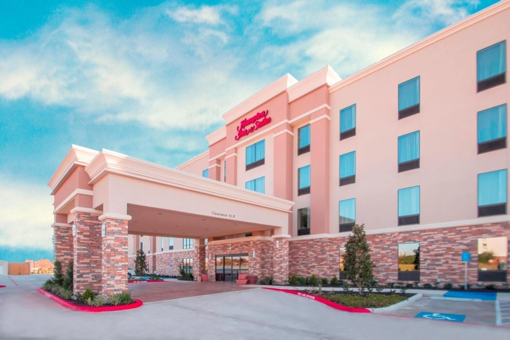 hampton inn and suites la porte