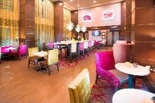 hampton inn and suites la porte