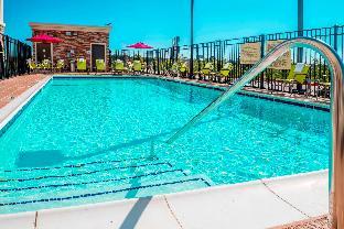 hampton inn and suites la porte
