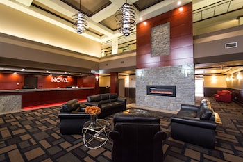 chateau nova peace river