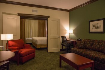 chateau nova peace river