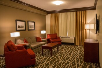 chateau nova peace river