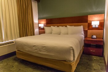 chateau nova peace river