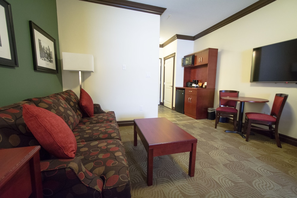 chateau nova peace river