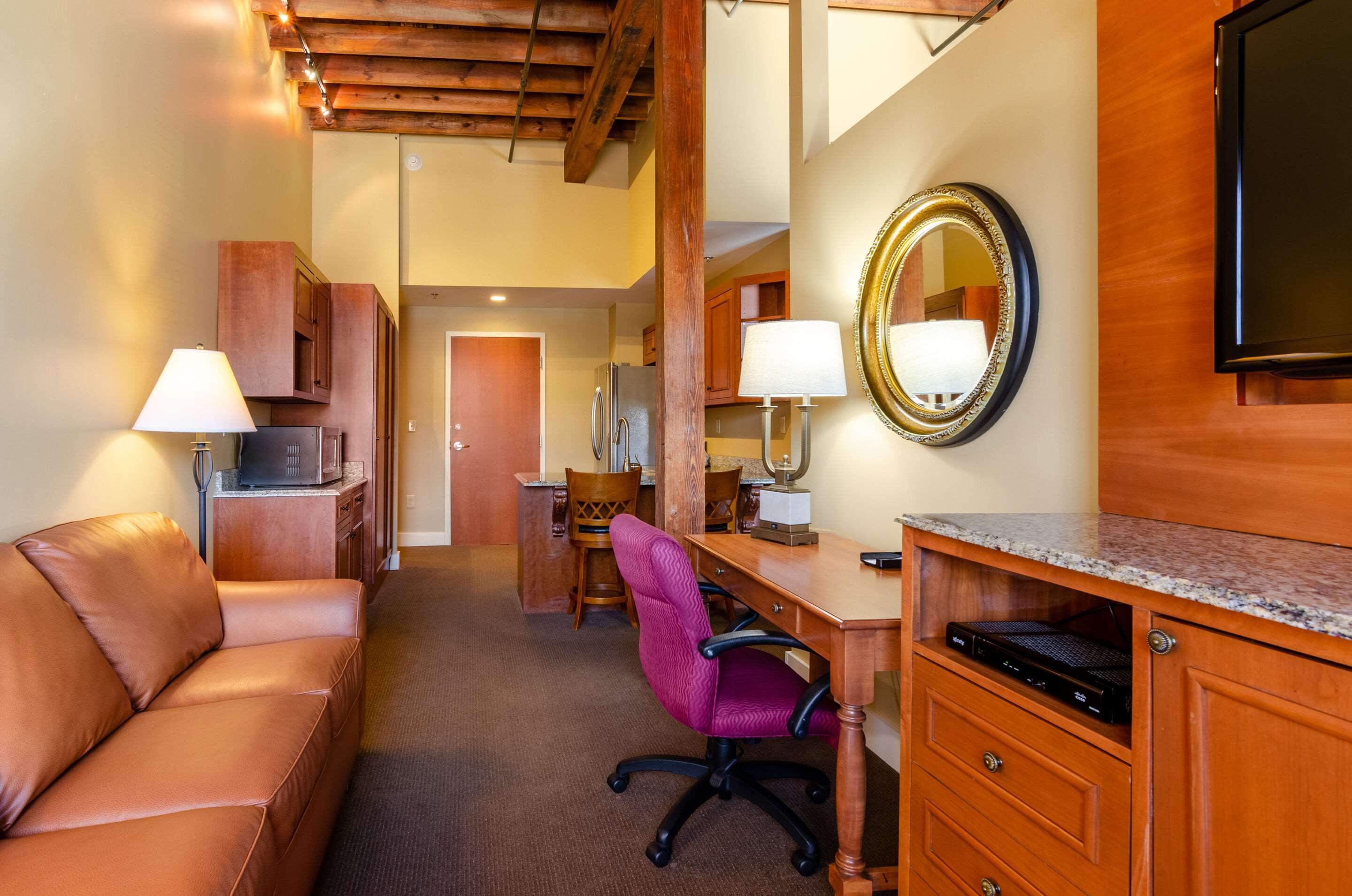 Jackson Park Inn, Ascend Hotel Collection,Draper>>Blacksburg,3 star