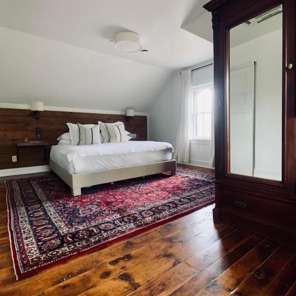 woodbourne inn