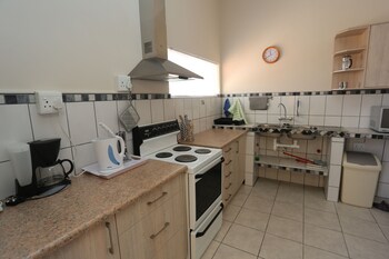 aus self catering units