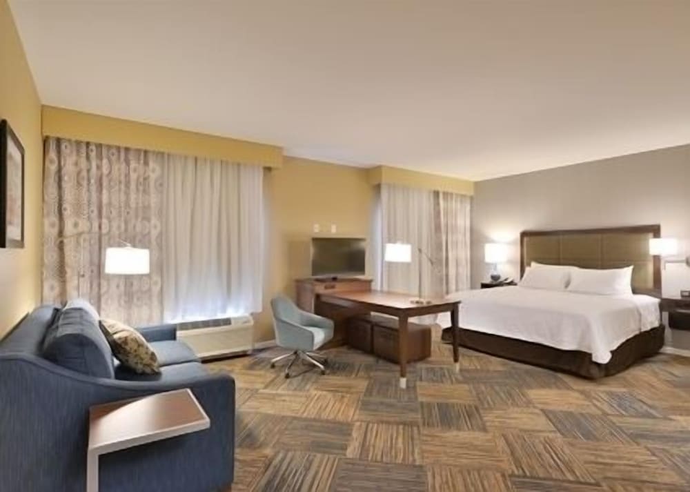 hampton inn fond du lac