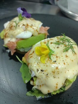 sparklyn hotels and suites