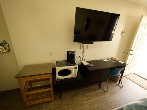 creston valley motel