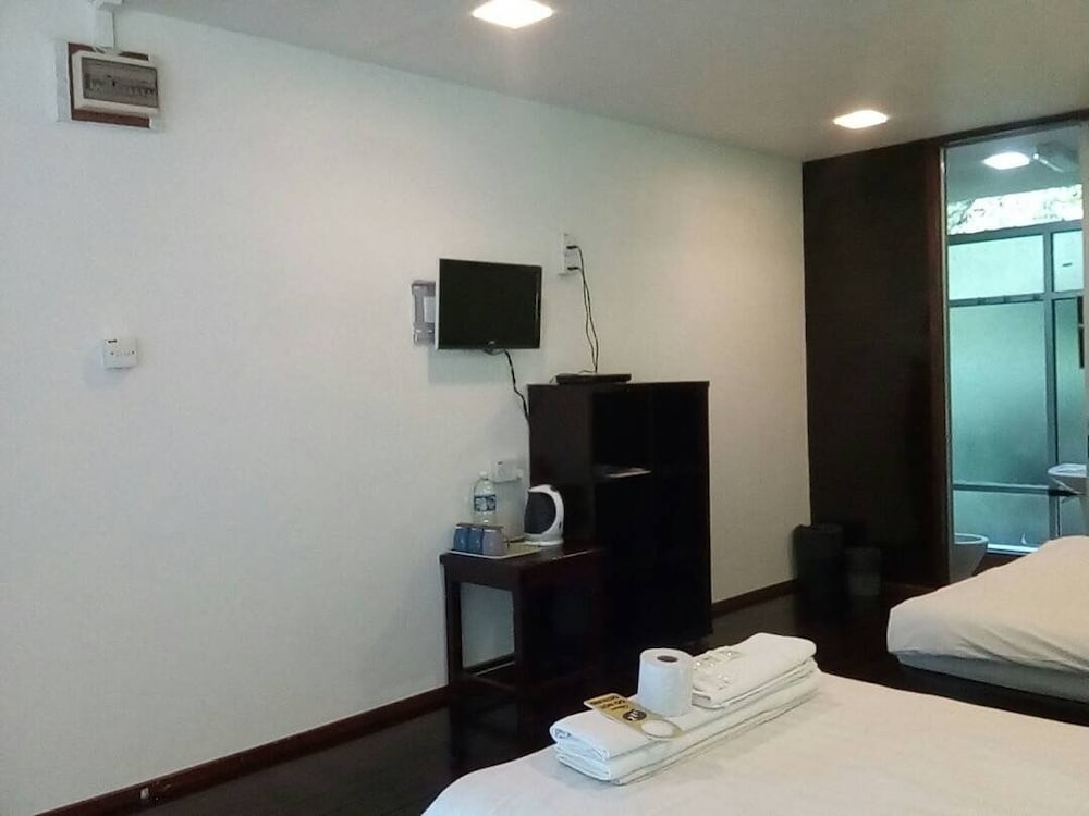 j residence