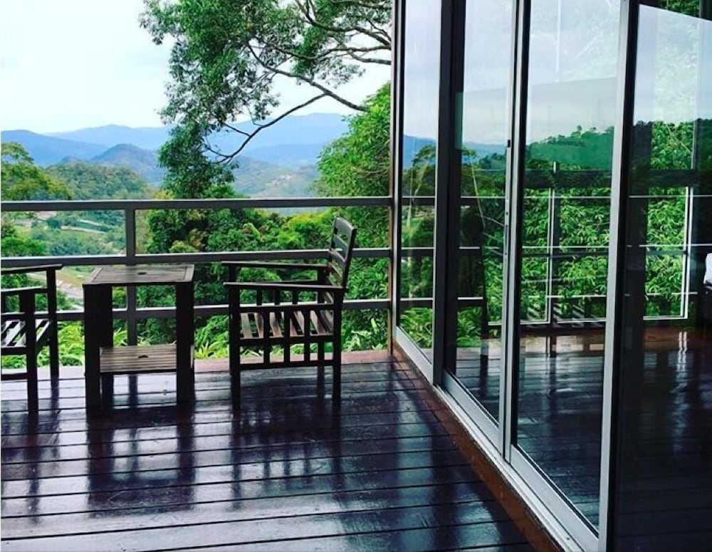 j residence