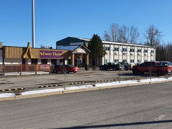 Sundre Motor Inn,Olds>>Calgary,2 star