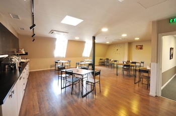 Meidan Inn,Art Museum Of Georgia>>Tbilisi,3 star