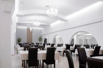 Hotel Apollo Central,Haller Bastion>>Sibiu,3 star