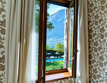 villa lario resort mandello