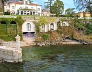 mandello del lario